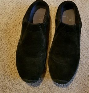 Merrells Slip Ons
